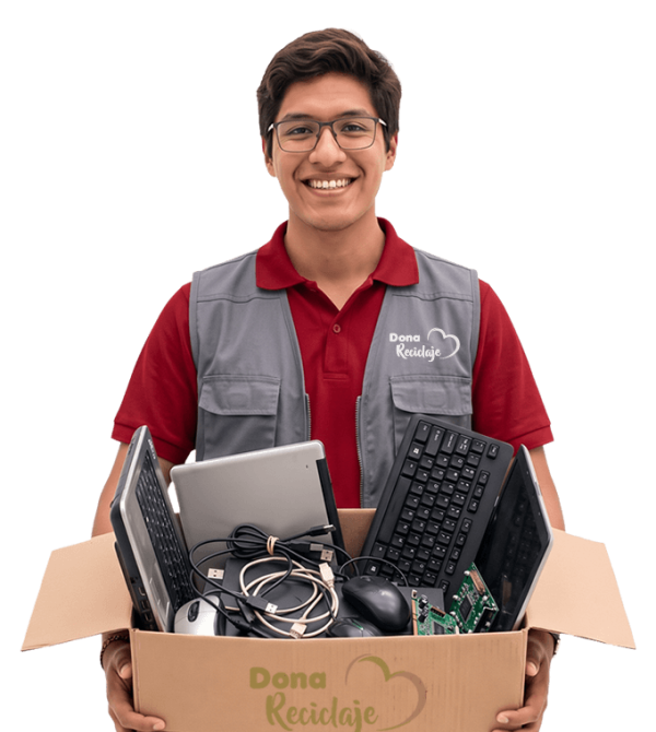 trabajador-donaciones-peru